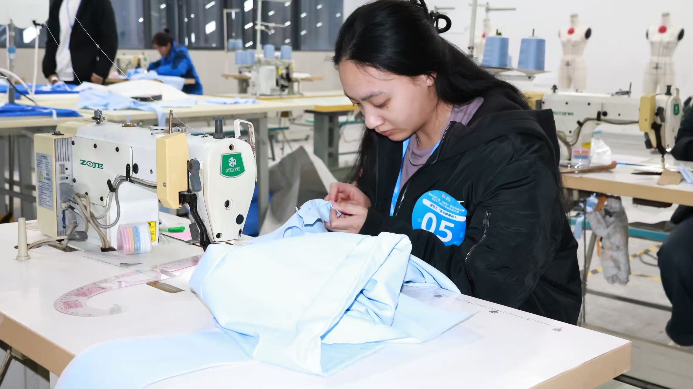 1765281606803491.jpg 1765281606803491.jpg